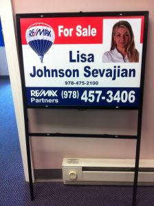 Real estate frame 18x24