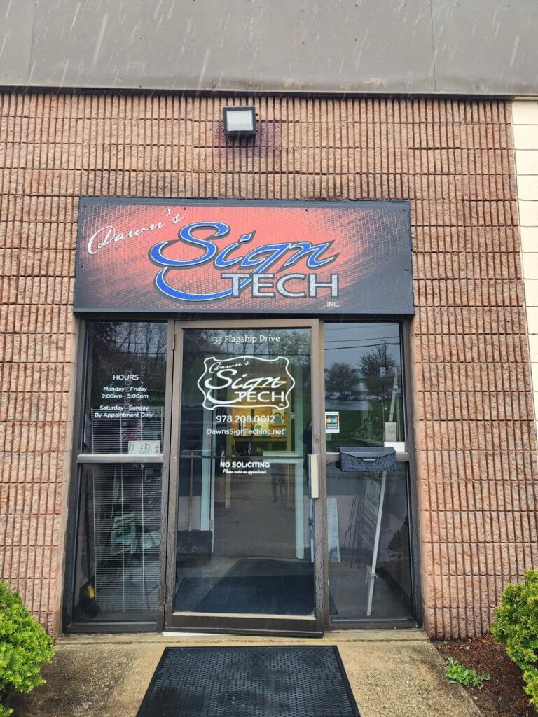 Dawn's Sign Tech Logo